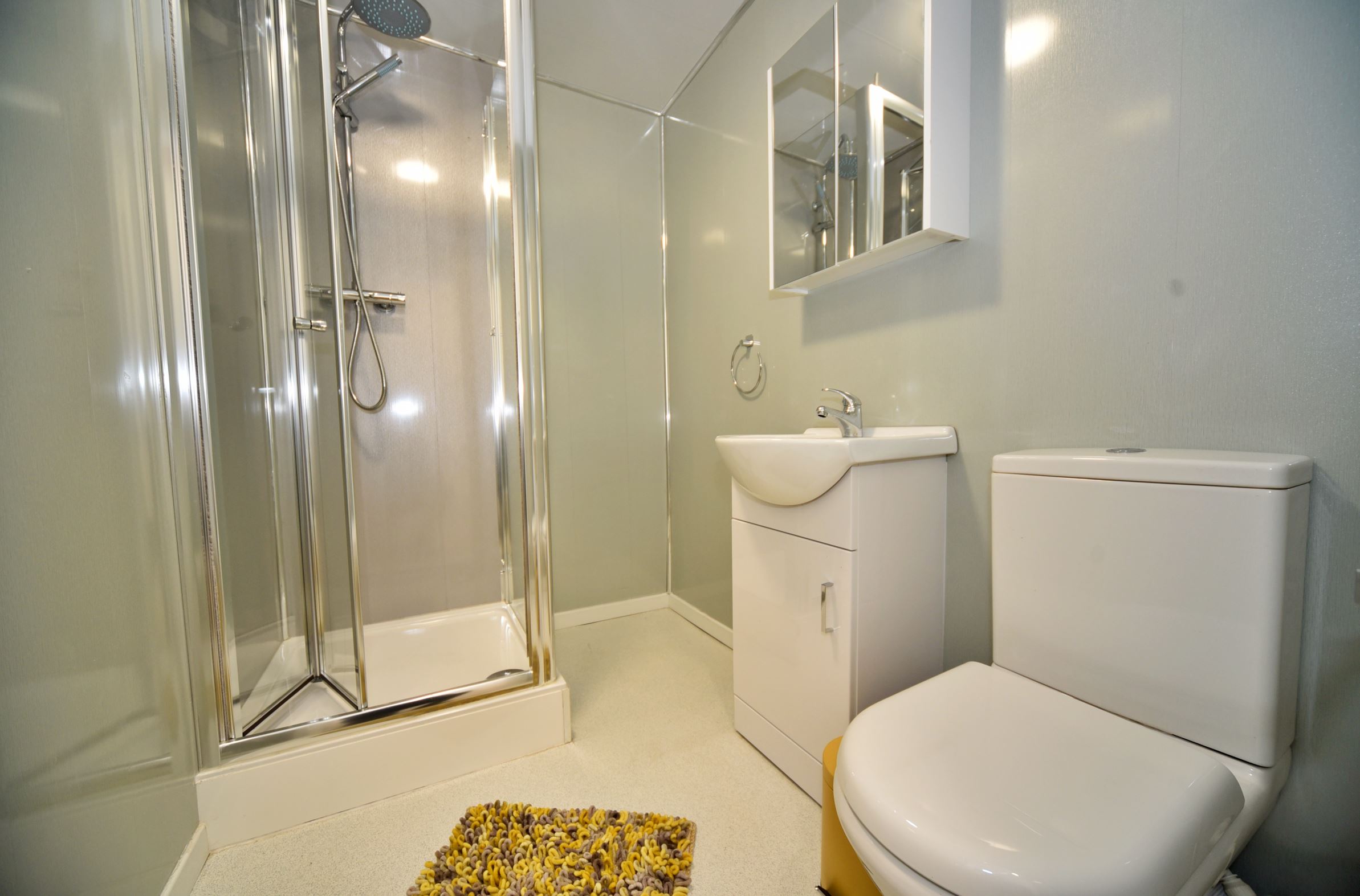 56-62 Borough Road bathroom, Middlesbrough